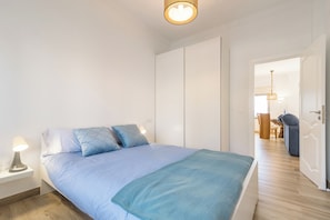 3 bedrooms, iron/ironing board, Internet, bed sheets - Home2Book Coastal Retreat with Sea Views, Arinaga (Arinaga)