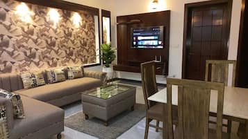 Área de estar no saguão