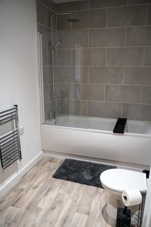 Towels, toilet paper