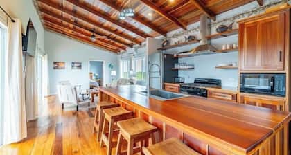 Casa De Las Tortugas - 4BR House at Secret Beach