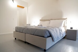 4 Schlafzimmer, Bügeleisen/Bügelbrett, WLAN, Bettwäsche