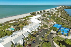 Exterior - Beach Villa 2211: Your Captiva Island Retreat with Stunning Gulf Views! (Captiva)