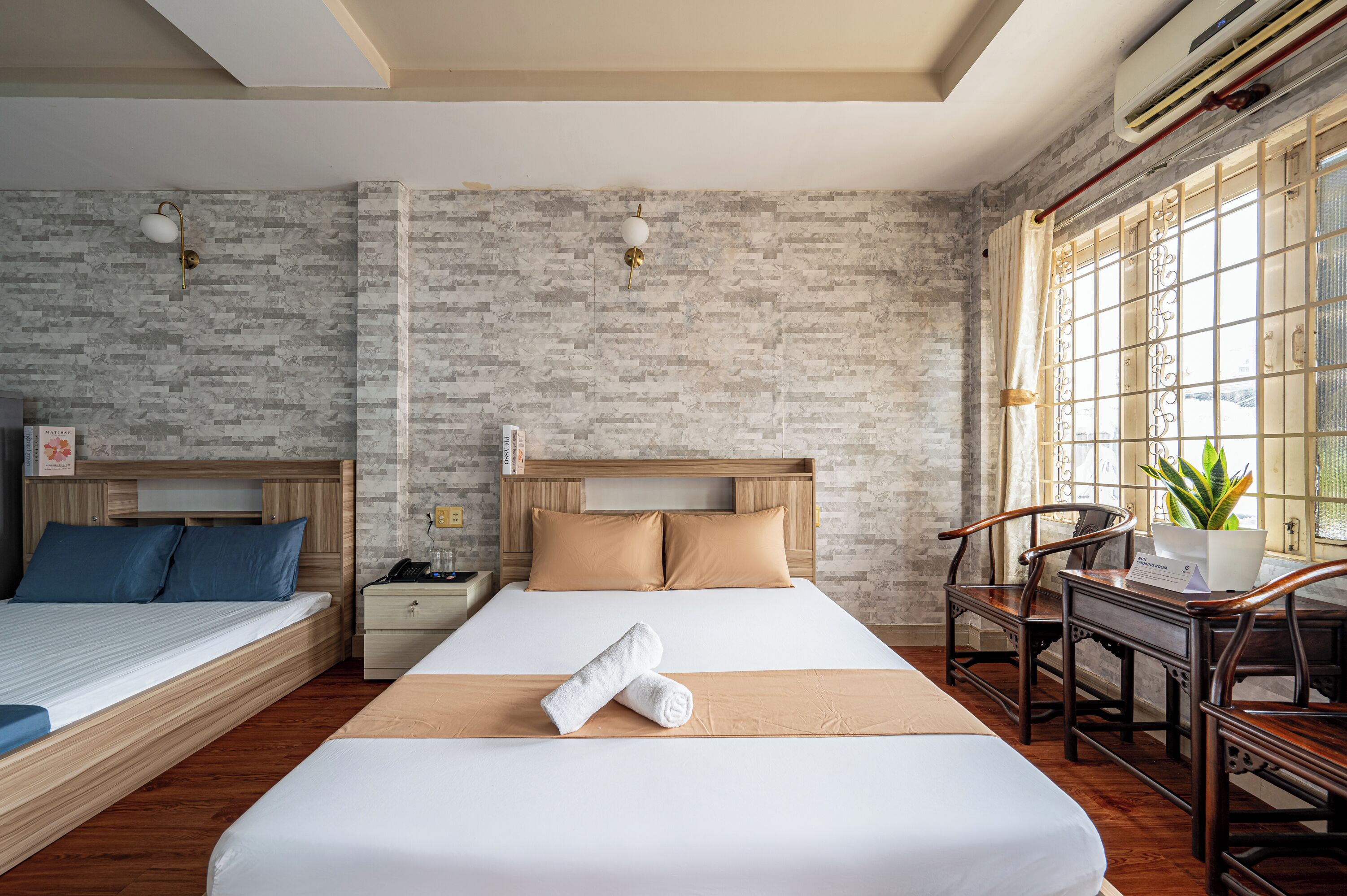 Photo - Hoàng Long Hotel By Cozrum