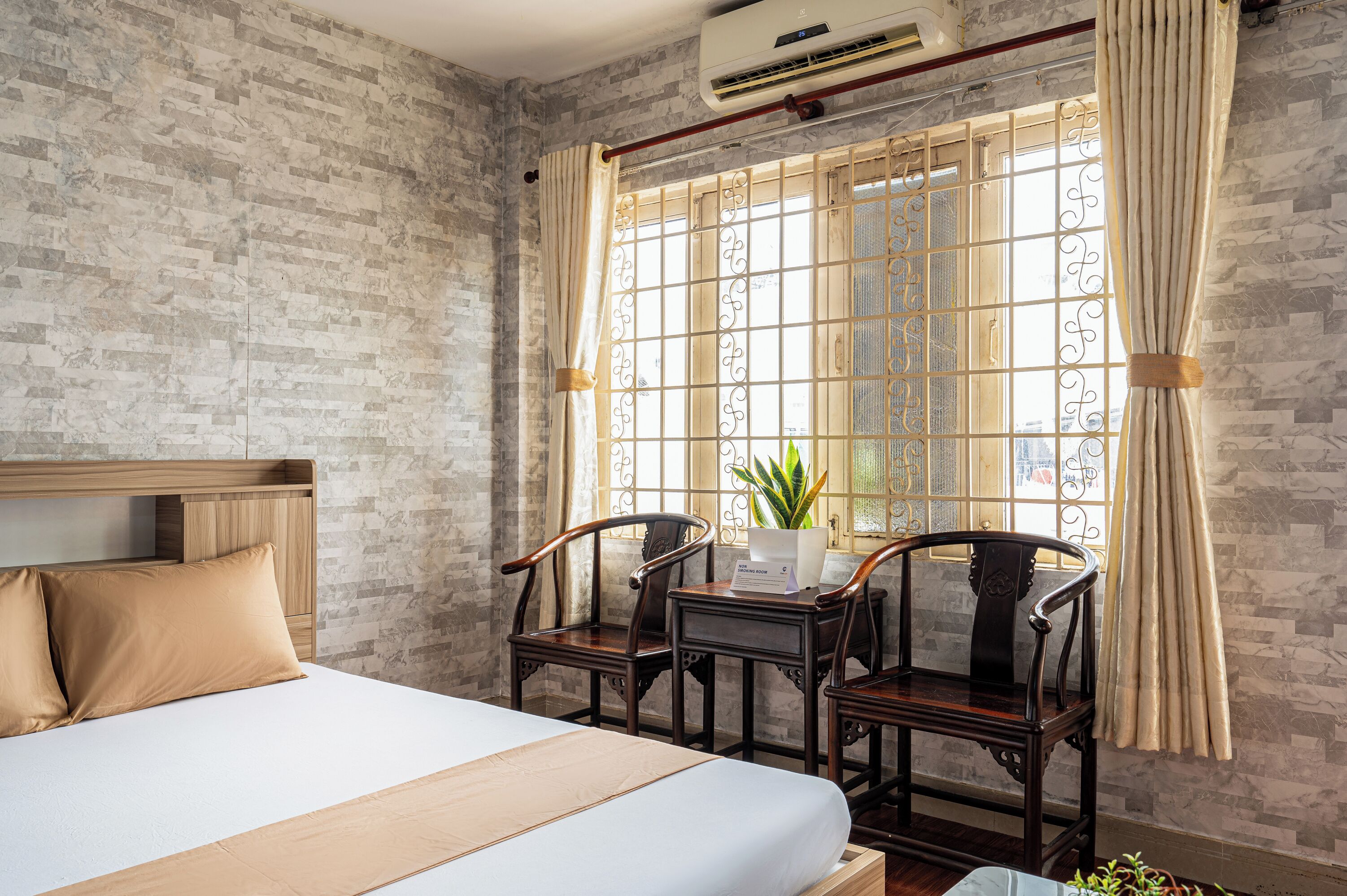 Photo - Hoàng Long Hotel By Cozrum