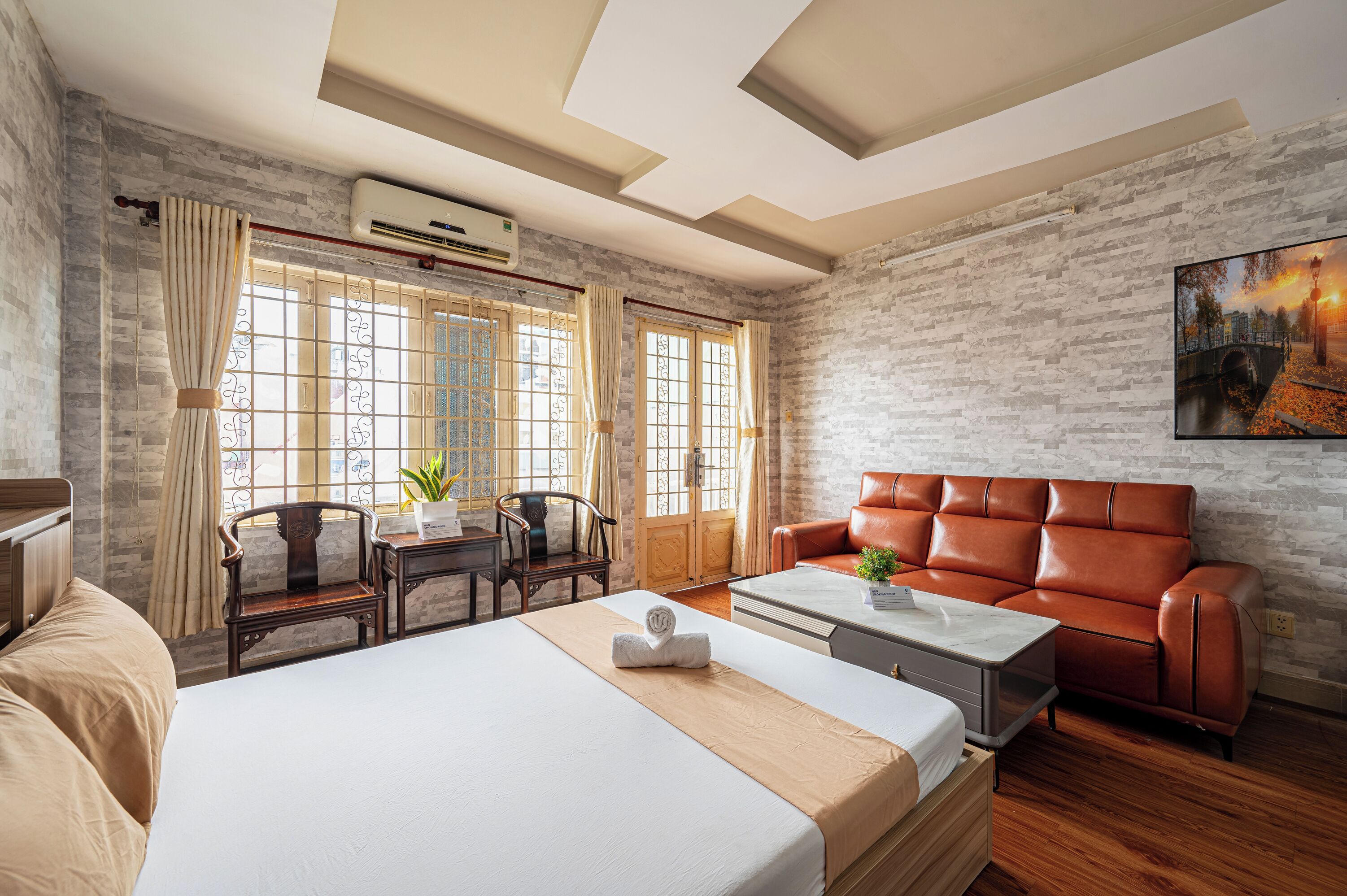 Photo - Hoàng Long Hotel By Cozrum