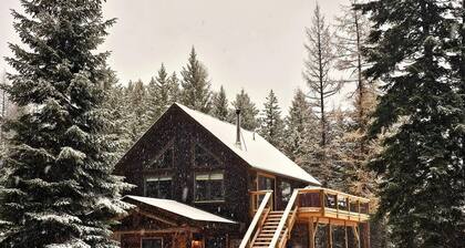 Moonlight Ridge Cabin