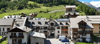 Gites Simond welcomes you to Arvieux in the heart of the Queyras Regional Park,