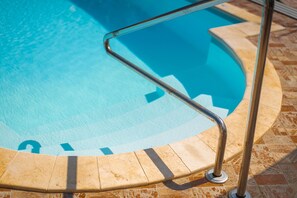 Villa, fumatori | 2 camere