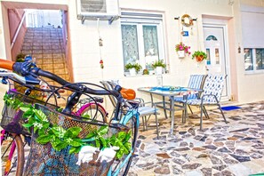 1 bedroom - Rethimno Colour Studio With Free Bikes (Rethymno)