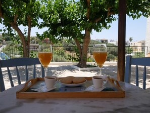 Hus | 2 soverom og skrivebord