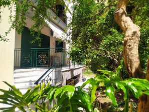 Departamento, para fumadores | 2 habitaciones y escritorio 