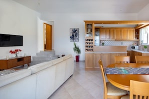 Villa, Smoking - Iconic Villa With Private Pool and sea View (Apokoronas)
