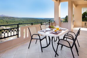 Villa, Smoking | 3 bedrooms, desk - Iconic Villa With Private Pool and sea View (Apokoronas)