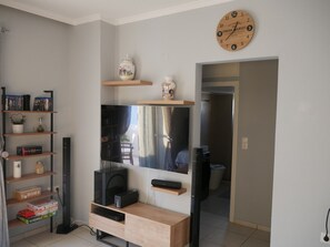 Lägenhet - rökare | 2 sovrum, skrivbord och ljudisolering