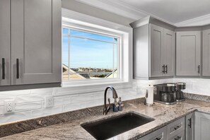 Fridge, microwave, oven, stovetop - Unique Beach Retreat: Pool, Hot Tub, Rooftop Deck, Views & Elevator (Surf City)