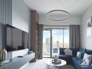 Living area - Luxurious Burj Royale One-Bedroom & City Views (Dubai)