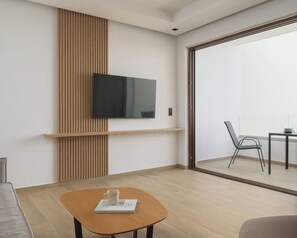 Smart TV - Sofia's Modern Apartment 2, 15 minutes walk from Chersonisos center (Koutouloufari)