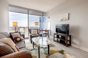 Luksusleilighet, kjøkken | Oppholdsområde