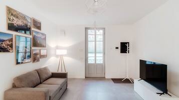 1 bedroom, premium bedding, down comforters, iron/ironing board