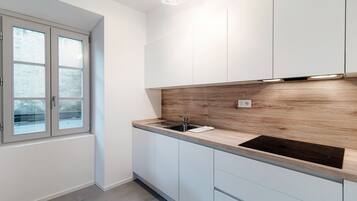 1 bedroom, premium bedding, down comforters, iron/ironing board