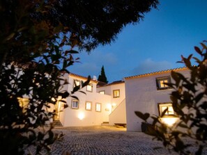 Exterior - 7 Apartment with 1 bedroom+bathroom+chiling room and kitchenet (Colares)