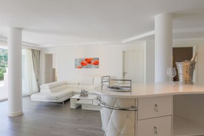 4 bedrooms - Villa Mandara 8 2 Emma Villas (Misano Adriatico)