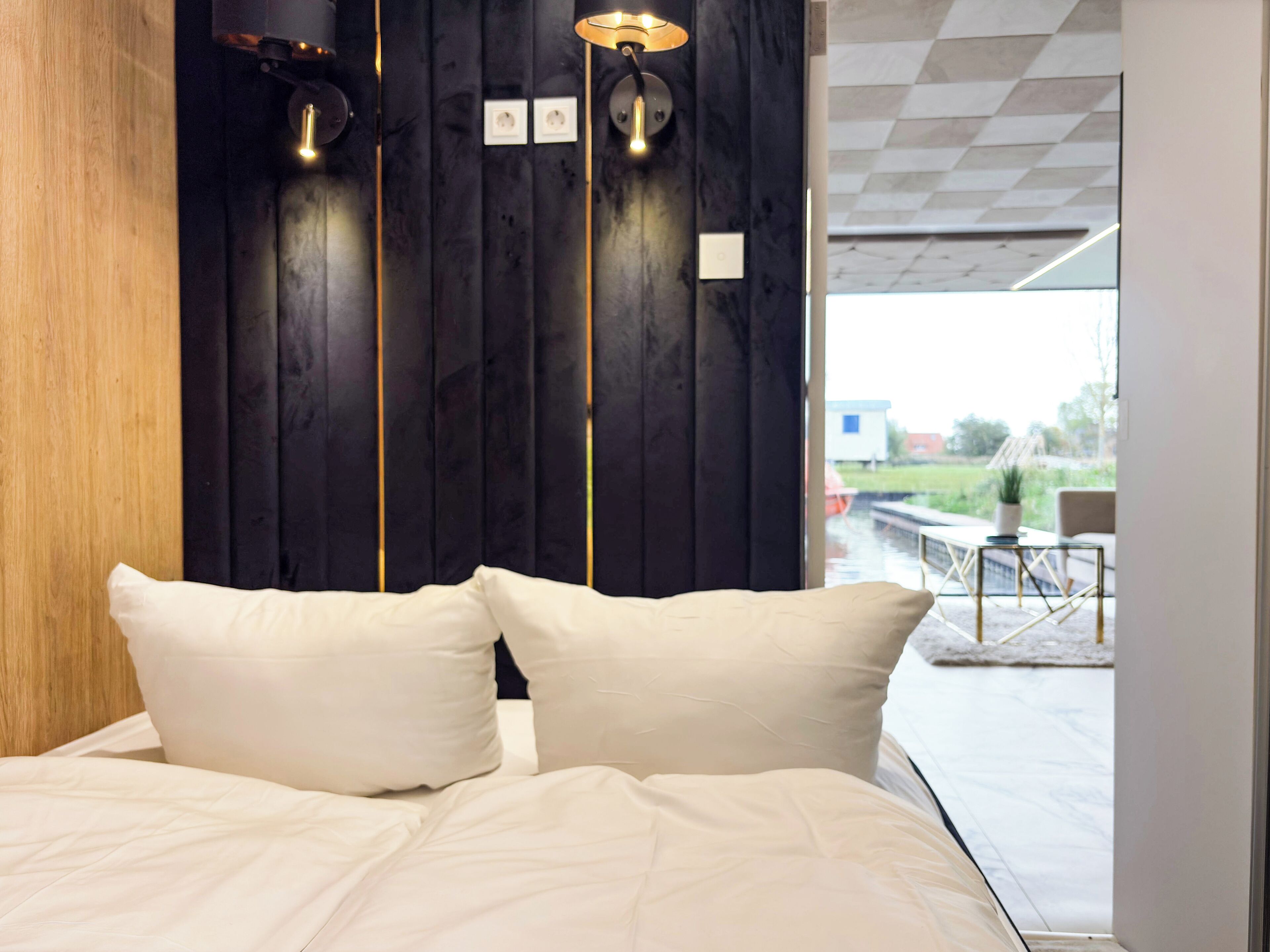 Standaard kamer | Geluiddichte muren, gratis wifi, individueel gemeubileerd, beddengoed