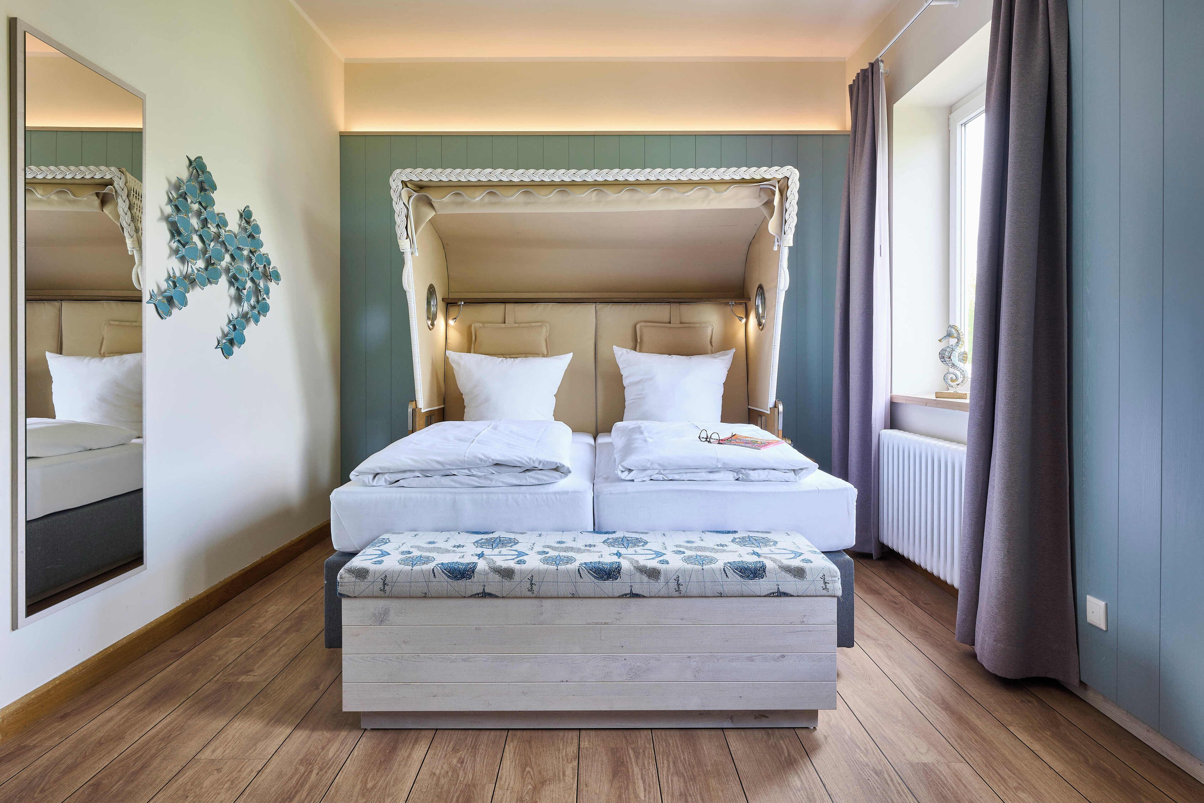 Individually furnished, soundproofing, free WiFi, bed sheets