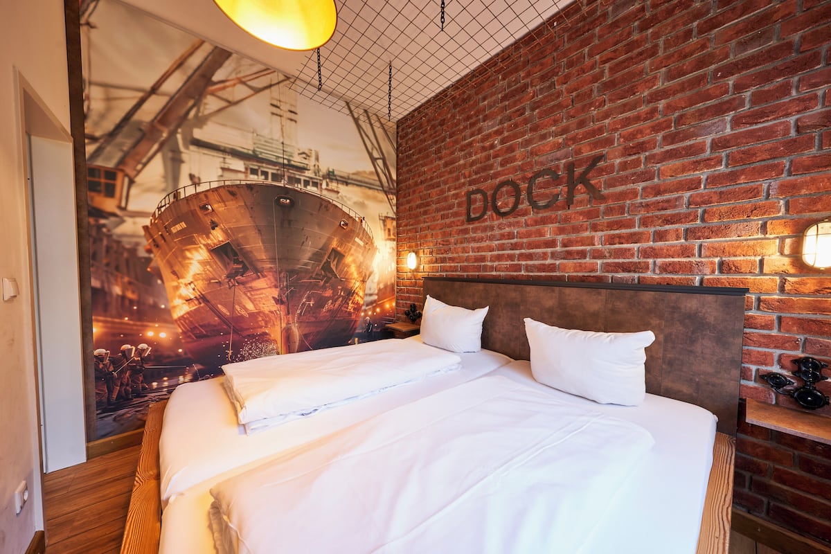 3-Raum 7er Zimmer mit Koje & sep. Doppelzimmer | 隔音、免費 Wi-Fi、獨特裝修、床單