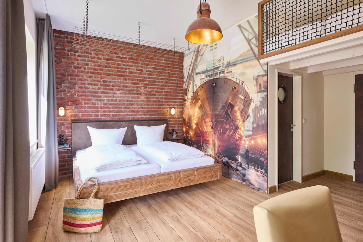 Individuell eingerichtet, schallisolierte Zimmer, kostenloses WLAN