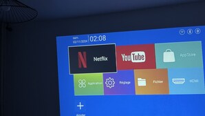 Een digitale interface met app-iconen, waaronder Netflix, YouTube en AppStore.