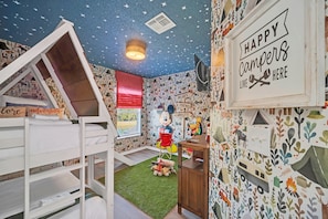 Interior - The Ultimate Family Getaway (Kissimmee)