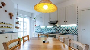 Dining - Modern Apartment with Panoramic City Views  (Milano)