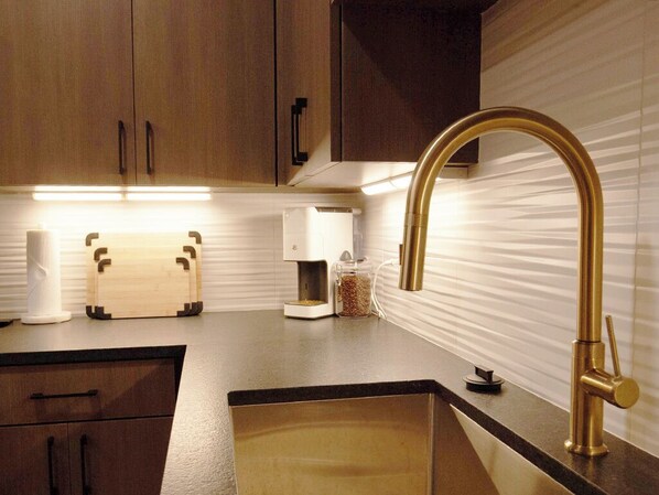 디럭스 아파트, 시내 전망 | 전용 주방