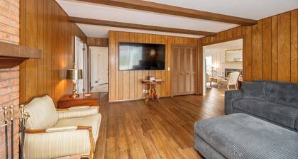 Tallen Manor & Retreat For 12