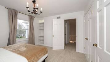 House, Multiple Beds, Patio, Garden View (Tallen Manor & Retreat) | 4 bedrooms, free WiFi