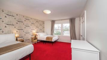 House, Multiple Beds, Patio, Garden View (Tallen Manor & Retreat) | 4 bedrooms, free WiFi