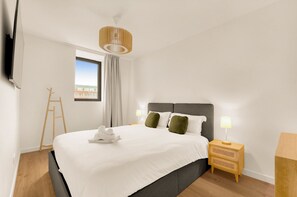 2 chambres, fer et planche Ă repasser, accĂšs au Wi-Fi (inclus)