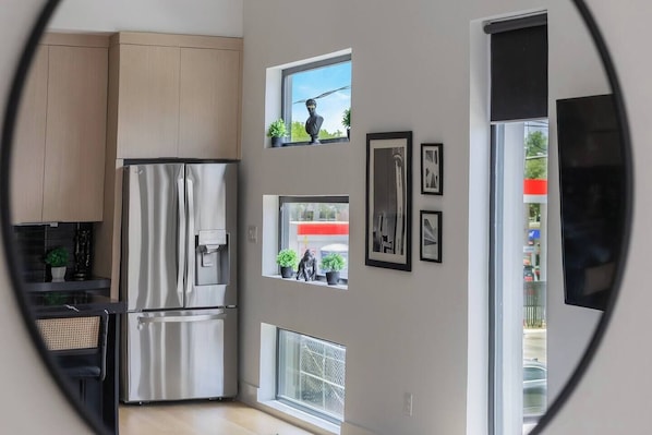 Interior - Modern & Spacious~Rooftop View of Downtown Dallas (Dallas)