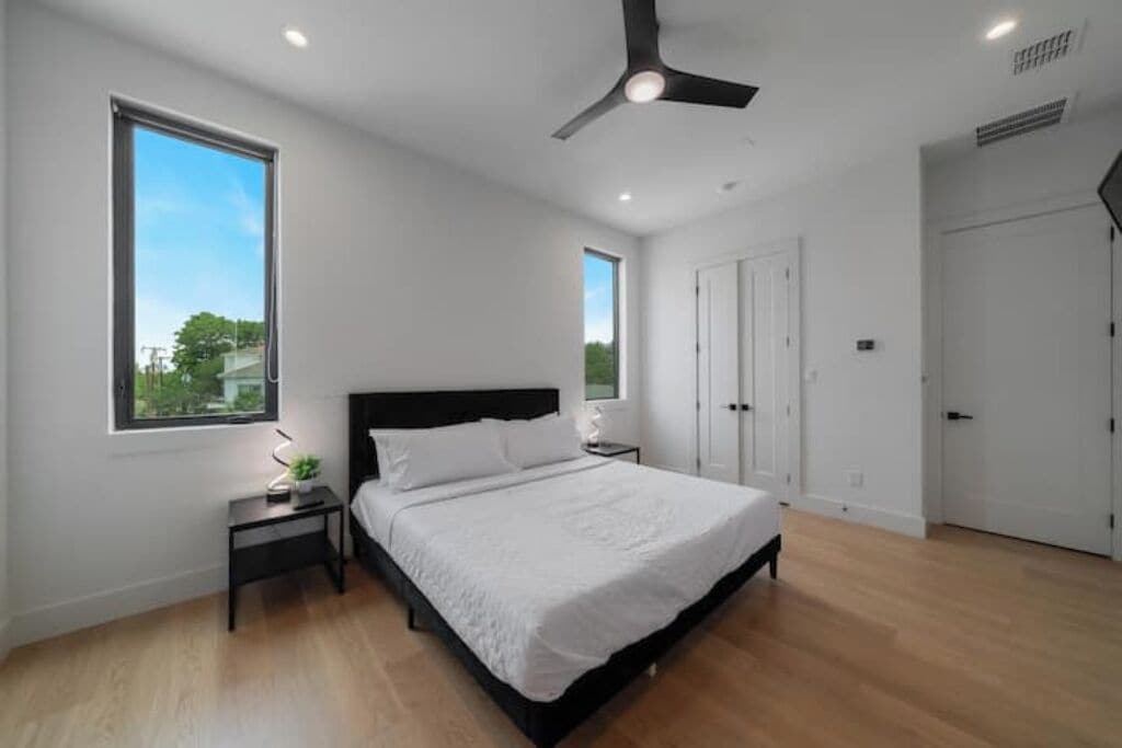 2 Schlafzimmer, Bügeleisen/Bügelbrett, WLAN, Bettwäsche