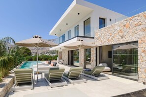 Terrace/patio - Villa Pefkos Sunset by Villa Plus (Pefki)