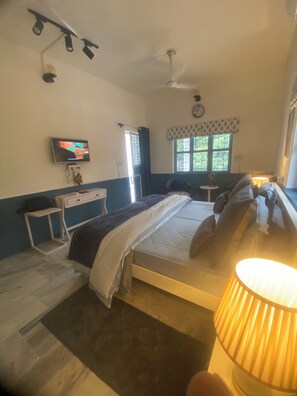 1 slaapkamer, een strijkplank/strijkijzer, wifi, beddengoed