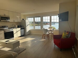 Interior - Acadia Waterfront 2bed/2bath, Private Acadia Waterfront 2 bedroom/2 bath (Southwest Harbor)