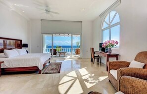 7 bedrooms, free WiFi, bed sheets