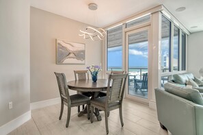 Interior - Spectacular Residence with Sweeping Beach Views: Residence 410 (Siesta Key)