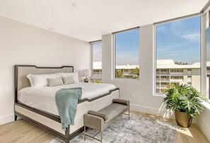 4 Schlafzimmer, Bügeleisen/Bügelbrett, kostenloses WLAN, Bettwäsche