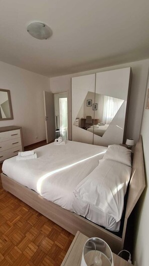 Apartment, 1 Double Bed, Non Smoking | 1 bedroom, free WiFi - ELEONORA'S HOUSE (Trieste)