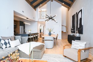 Smart TV, fireplace, stereo - Tremblant Prestige - Verbier 4-202 (Mont-Tremblant)