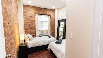 2 間睡房、熨斗/熨衫板、Wi-Fi、床單