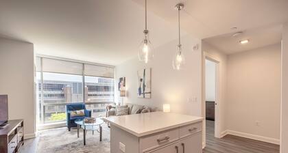 Atlantic Station West - 9T